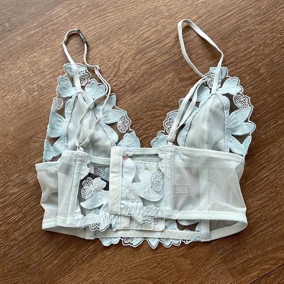 Victoria secret bralette - Picture 2 of 2